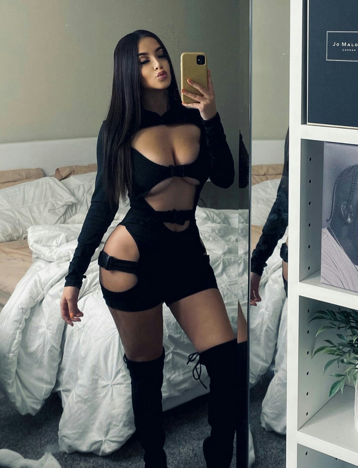 Çandır Kendi Evinde Hizmet Veren Bayan Escort Amina