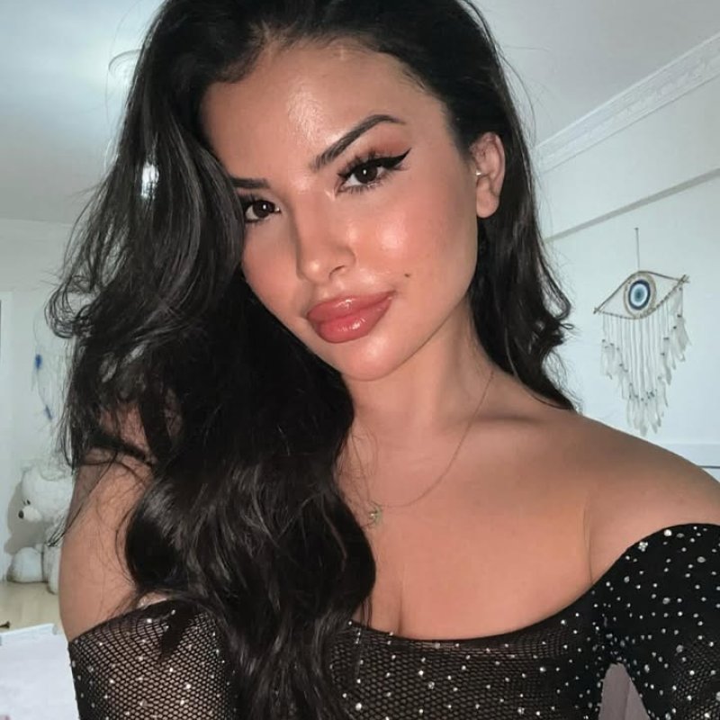 Tekman Kendine İnanmış Kadın Bayan Escort Süheyla