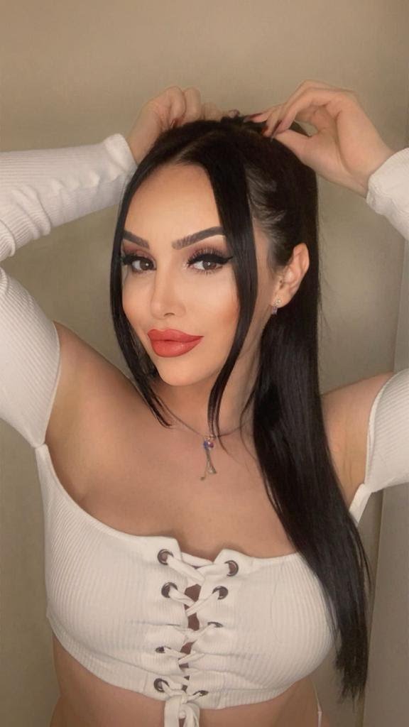 Çamçeşme Efsanevi Başarı Escort Bayan Aybike