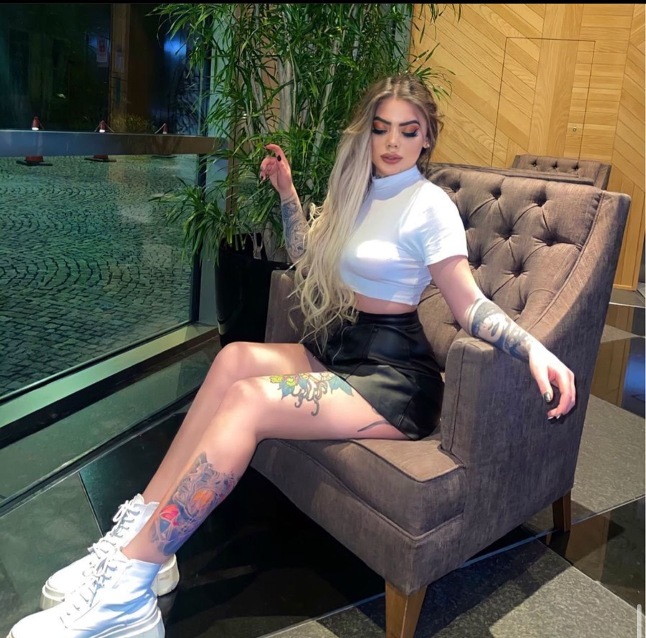 Şamlar Hayatımı Güzelleştiren Kadın Bayan Escort İpek