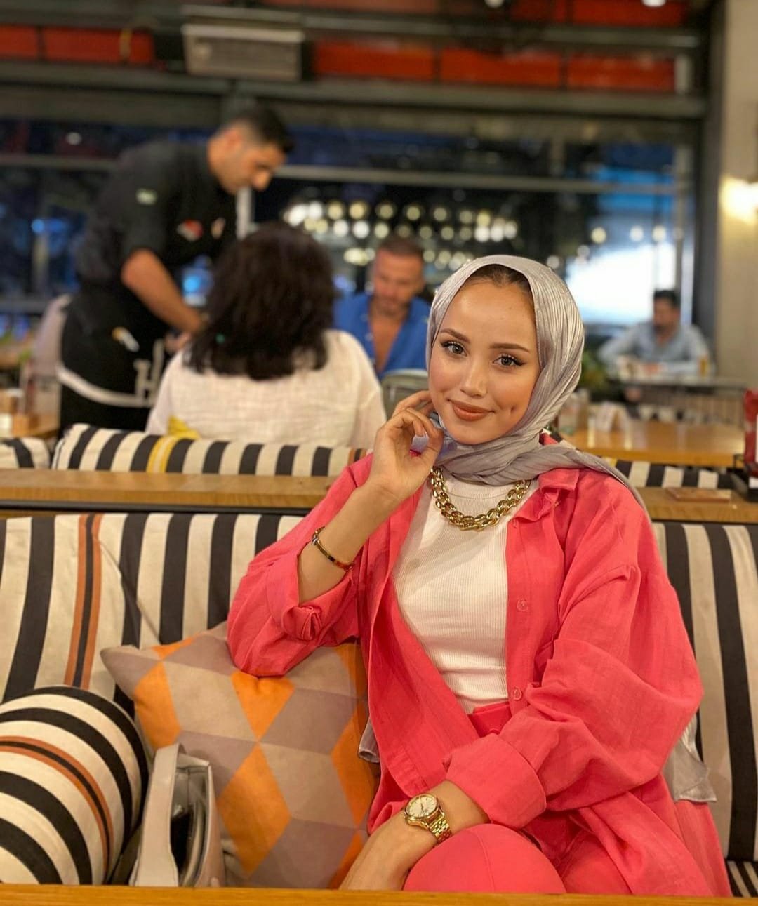 Bağdat İngiliz Escort Dila