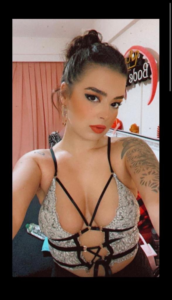 Tekman Bayan Escort İzel