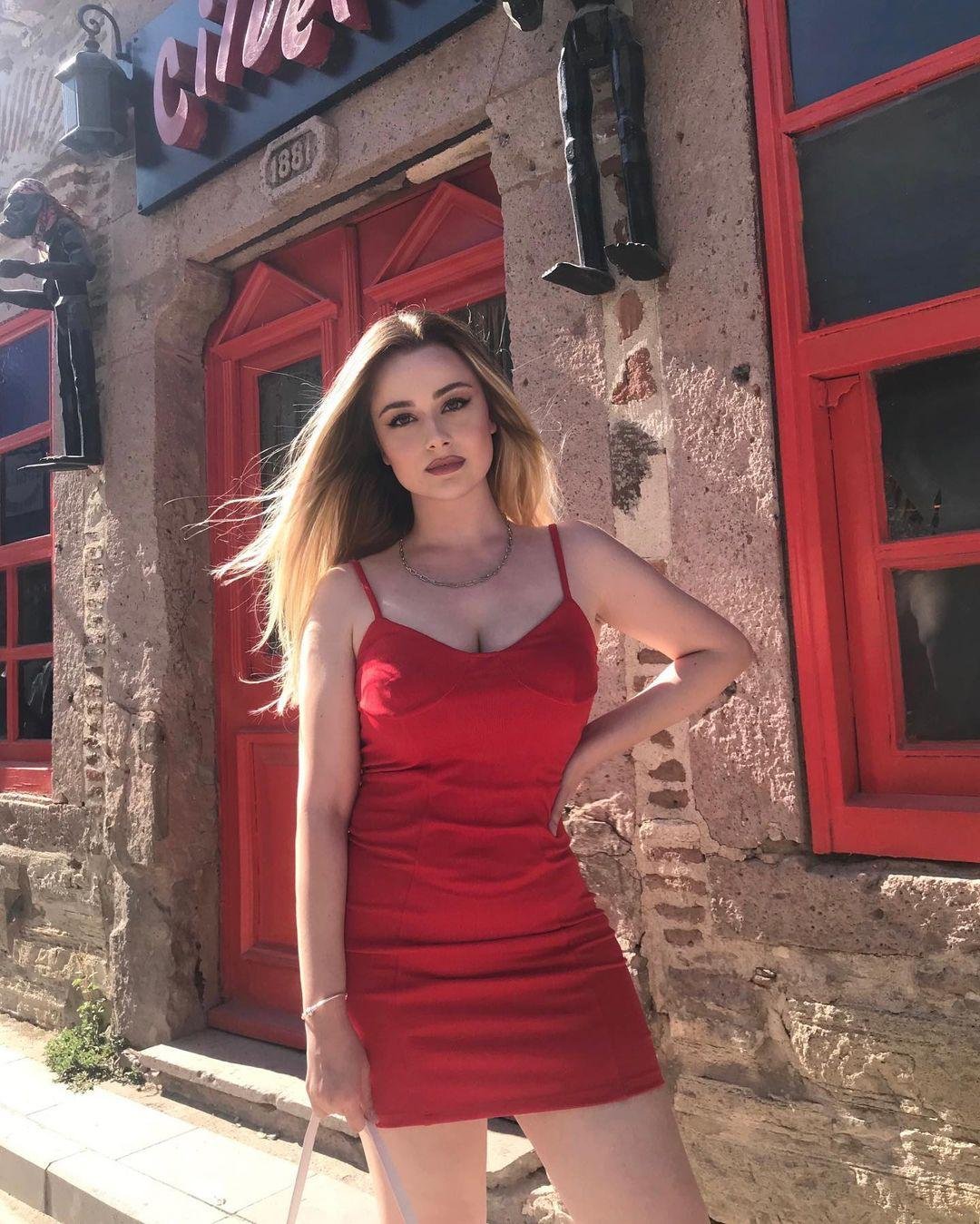 Bostancı Tutkulu Sevgili Escort Bayan Hülya