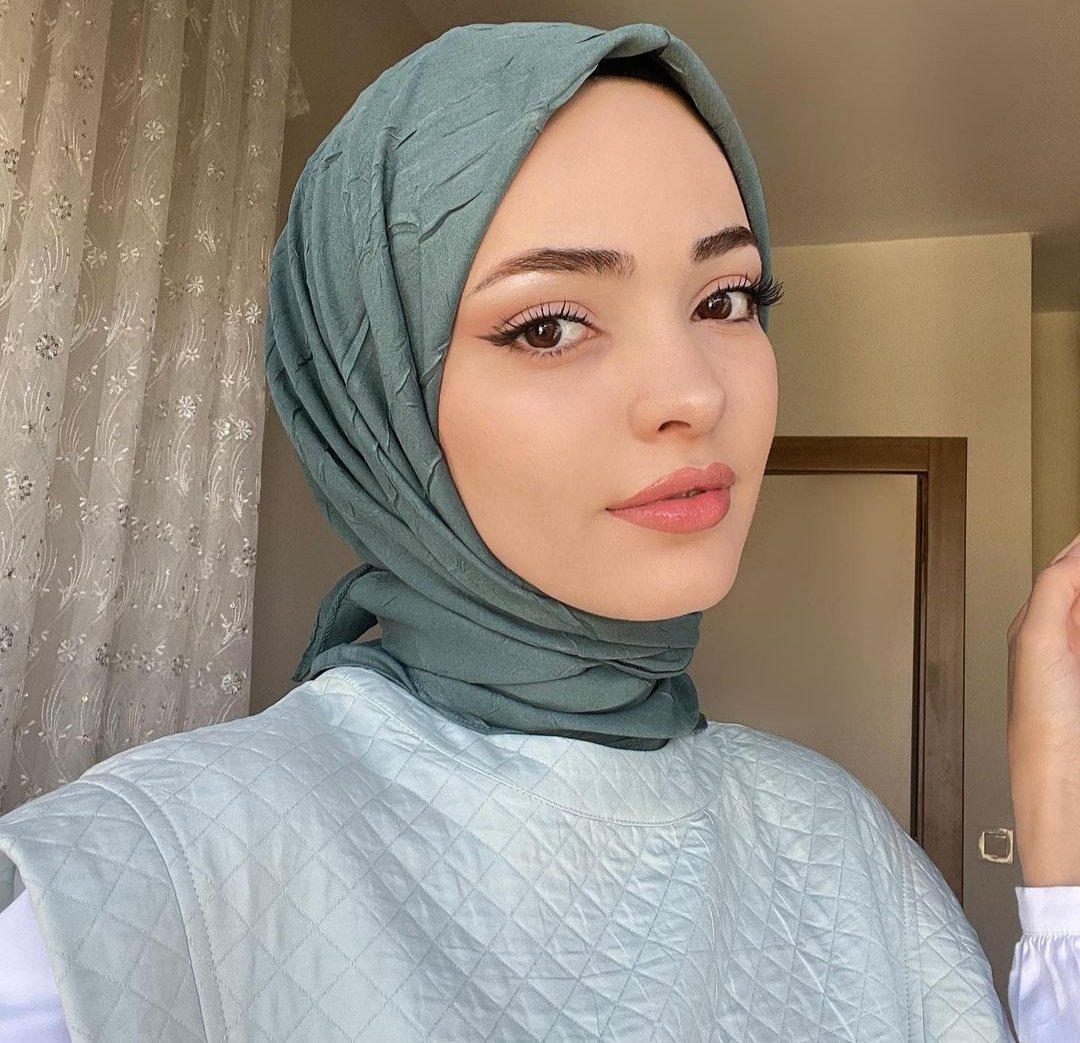 Sarıgöl Büyük Memeli Bayan Escort Hülya
